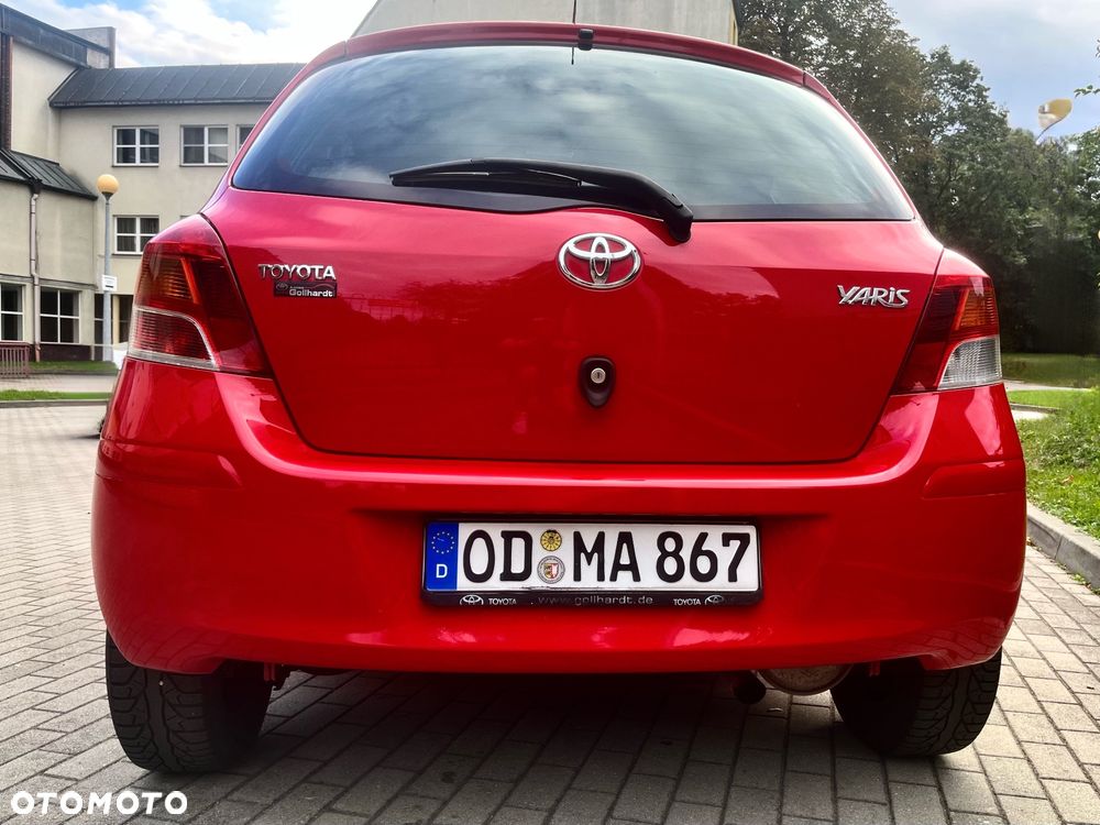 Toyota Yaris 1.33 VVT-i Executive - 2