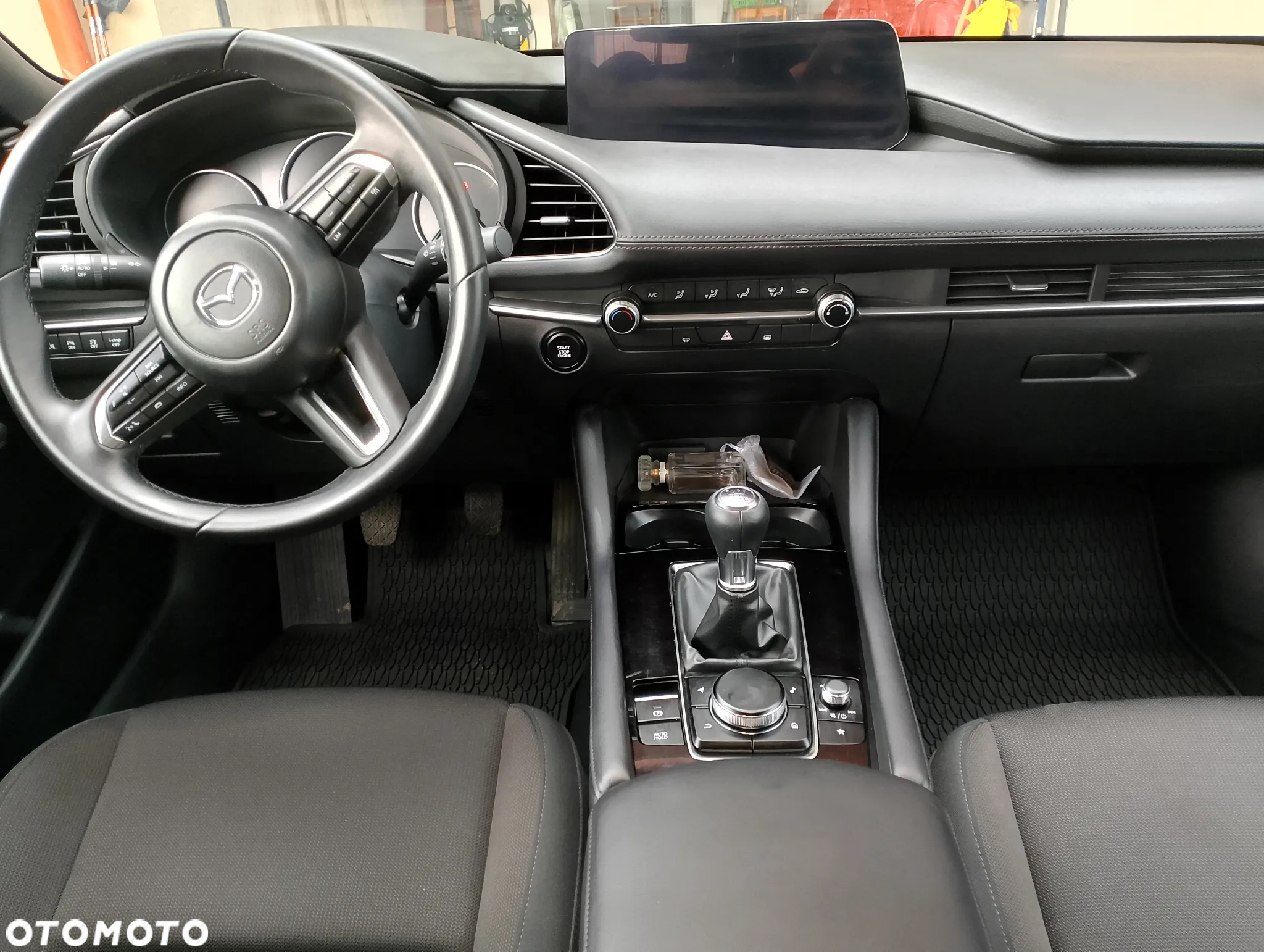 Mazda 3 - 12