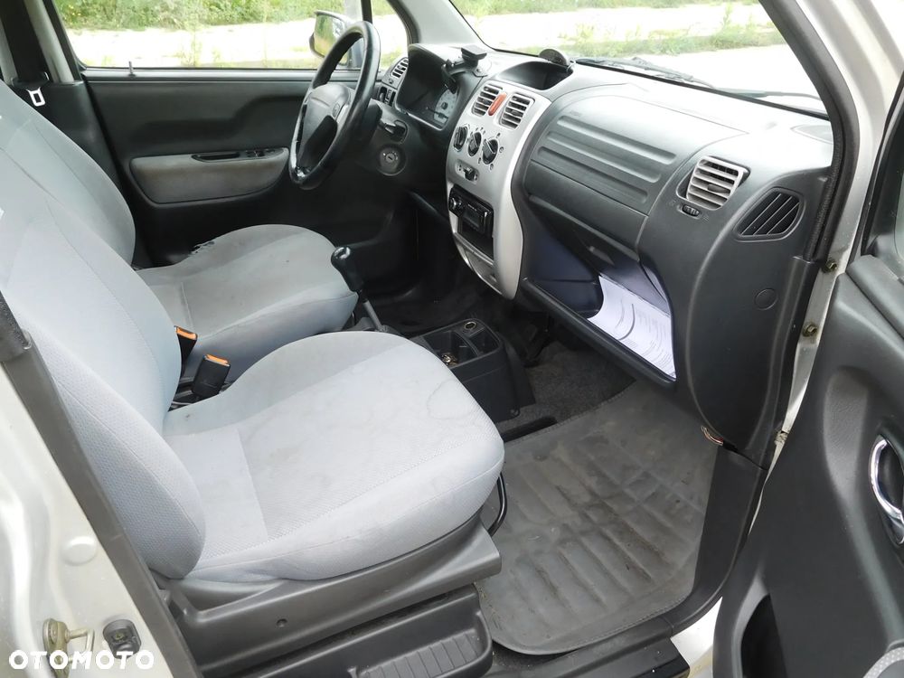 Suzuki Wagon R+ 1.3 GL - 7