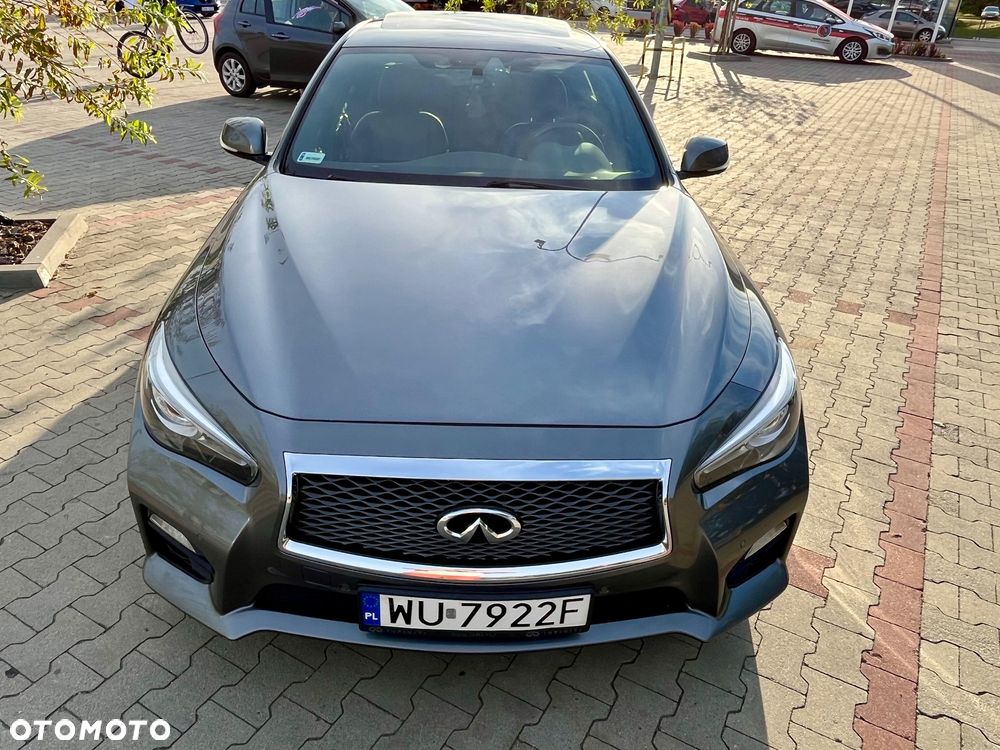 Infiniti Q50 - 8