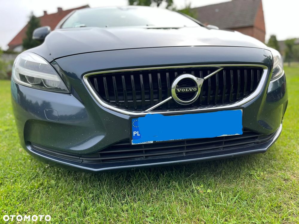 Volvo V40 - 1