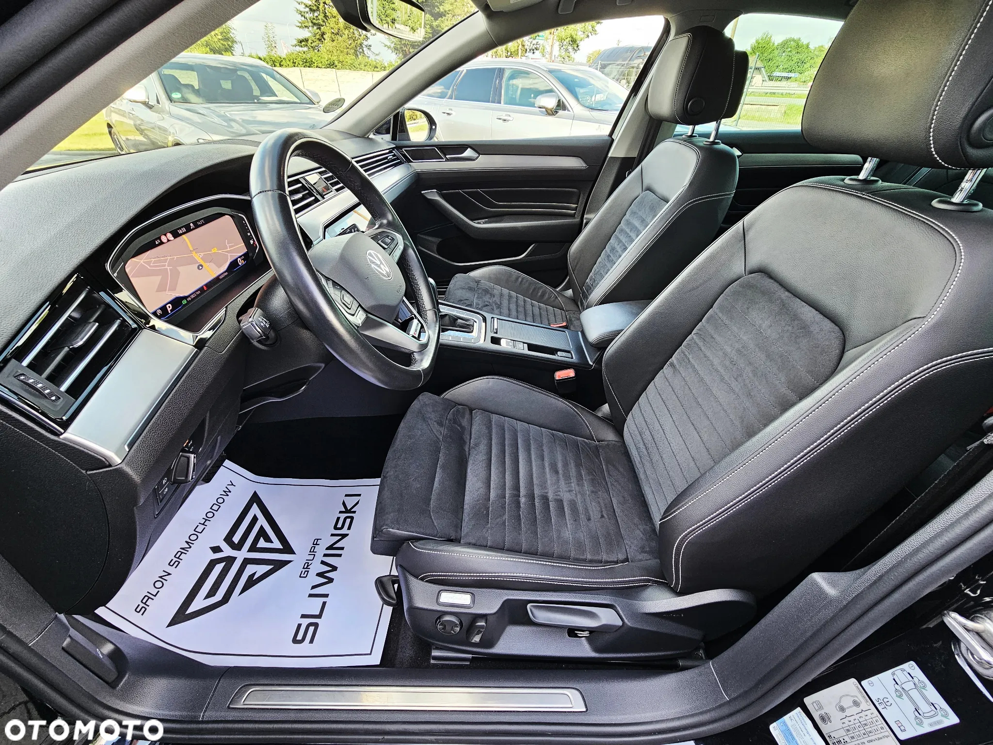 Volkswagen Passat 2.0 TSI 4Mot Elegance DSG - 21
