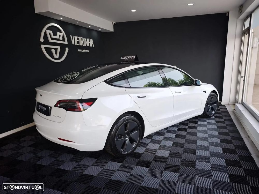 Tesla Model 3 Long Range Tração Integral - 17