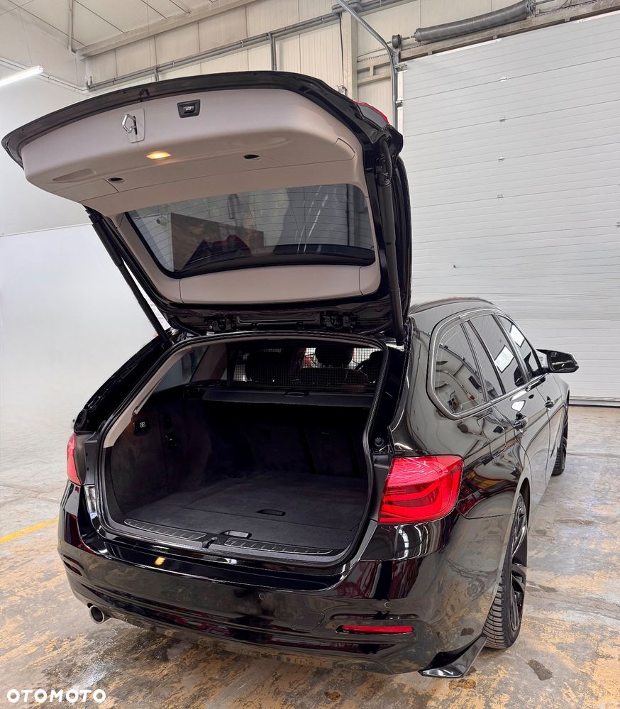 BMW Seria 3 318d xDrive - 9