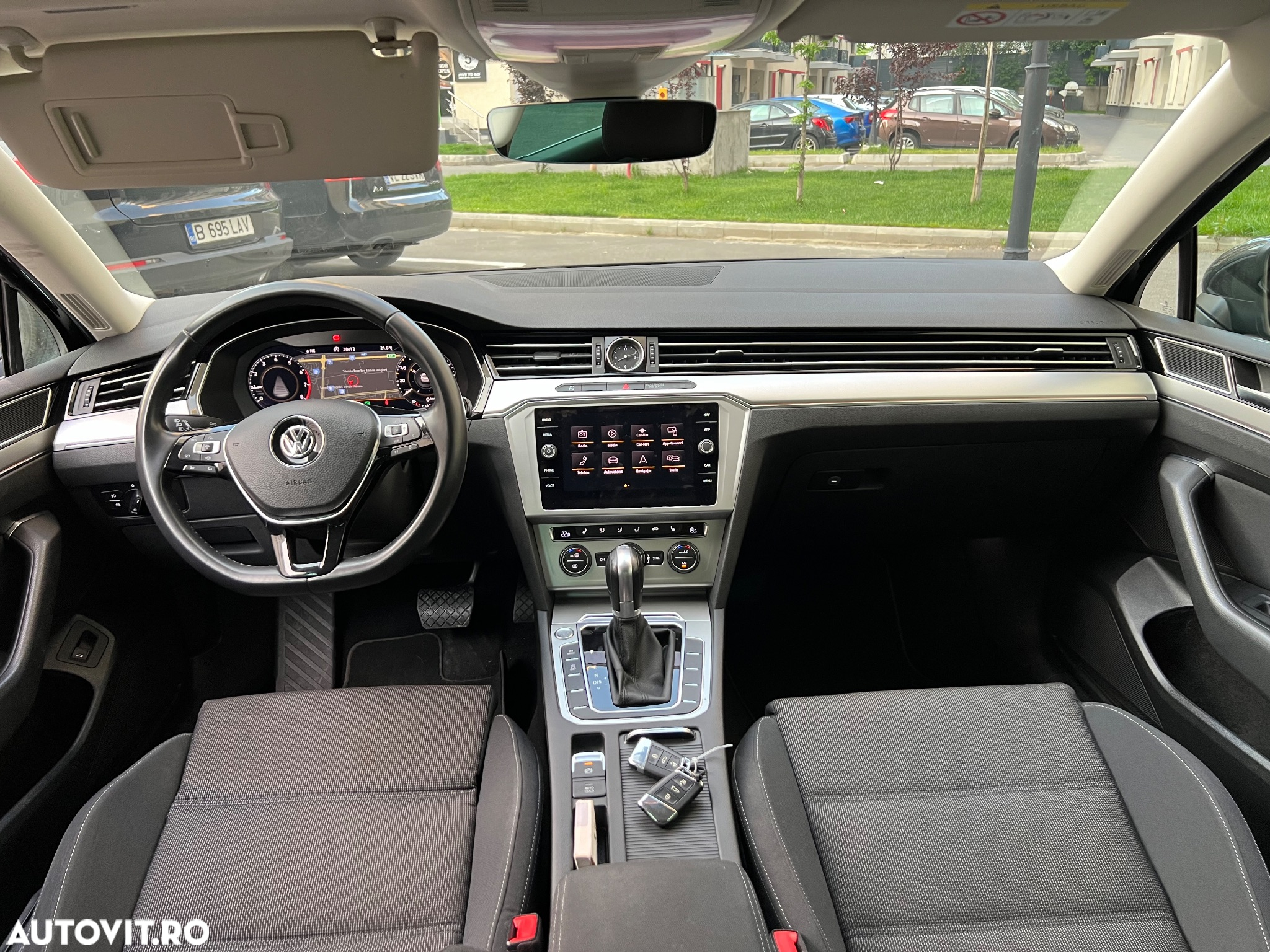 Volkswagen Passat - 5