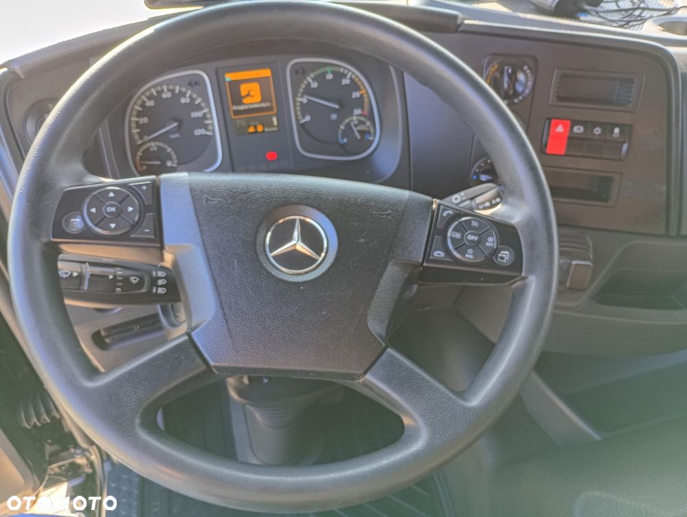 Mercedes-Benz Atego - 12