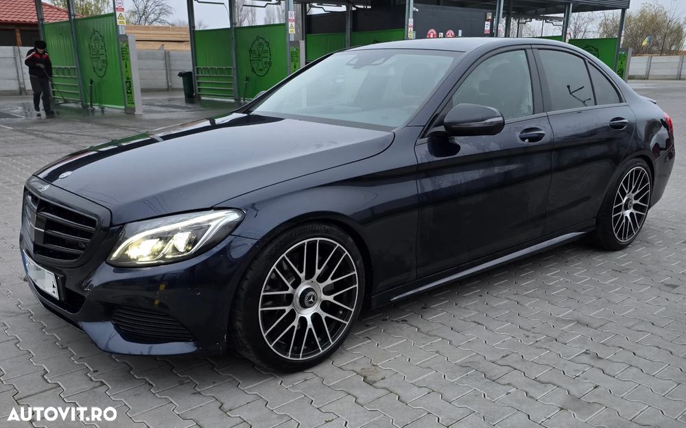 Mercedes-Benz C - 14