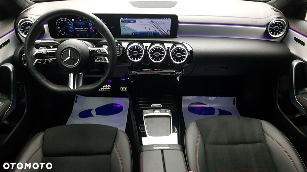 Mercedes-Benz CLA - 18