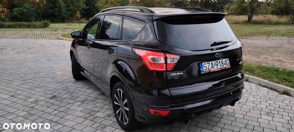 Ford Kuga 1.5 EcoBoost 2x4 ST-Line - 14