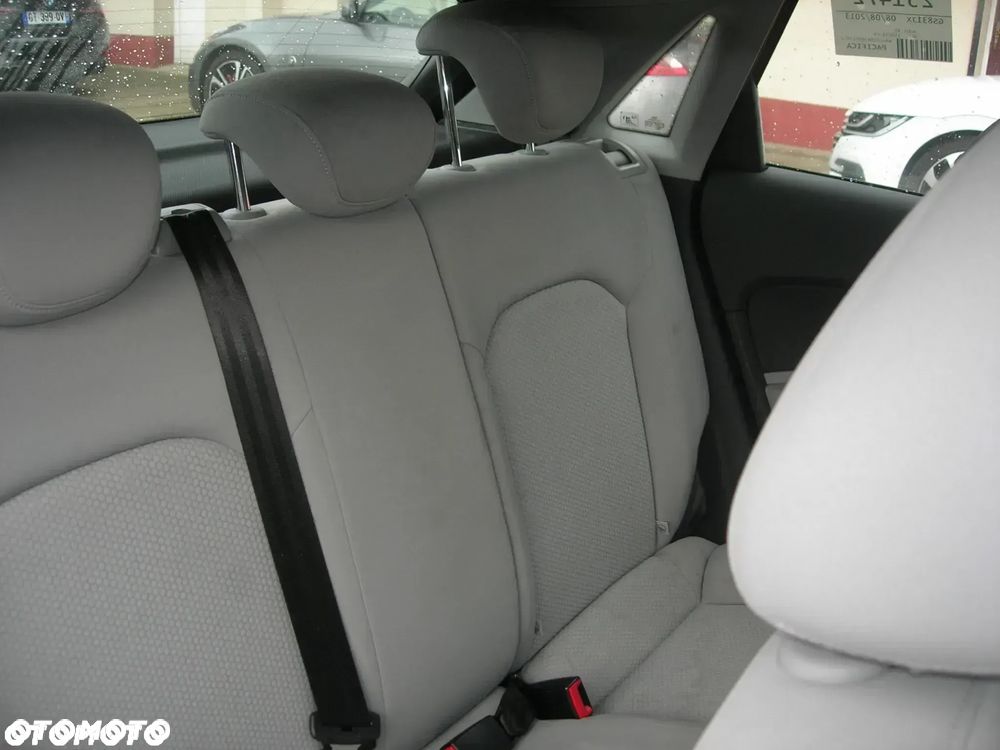 Audi A1 Sportback 1.6 TDI Ambition - 18