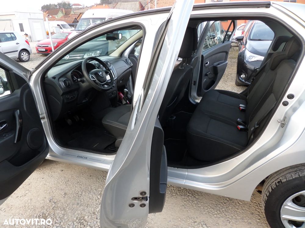 Dacia Logan 0.9 TCe Laureate - 24