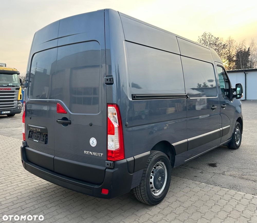 Renault Master - 5