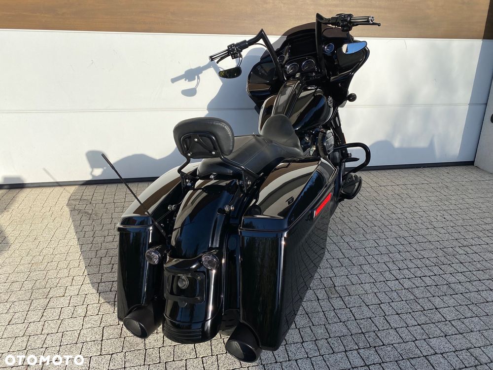 Harley-Davidson Touring Road Glide - 8