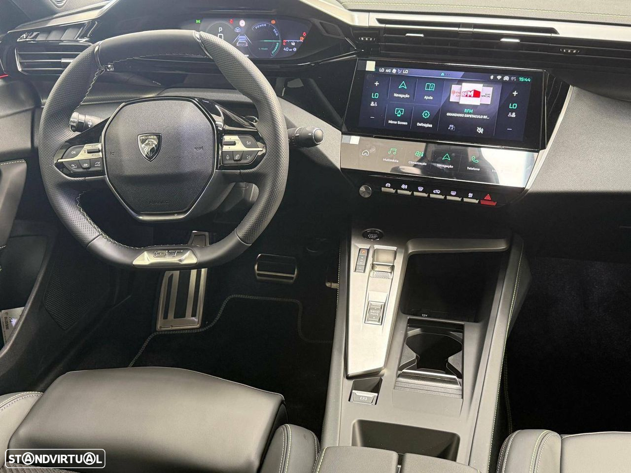 Peugeot 408 - 20