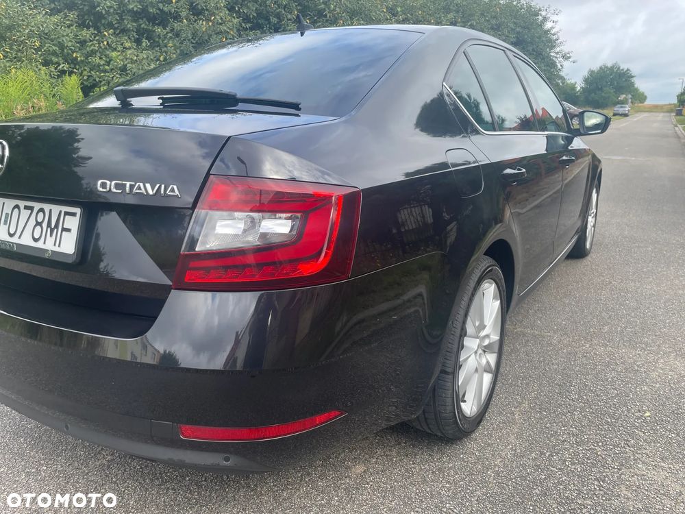 Skoda Octavia 2.0 TDI (Green tec) Style - 6