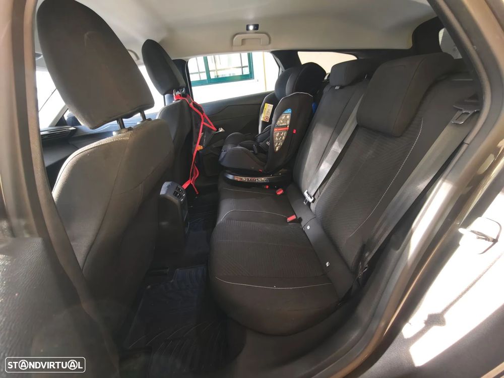 Peugeot 308 SW - 9