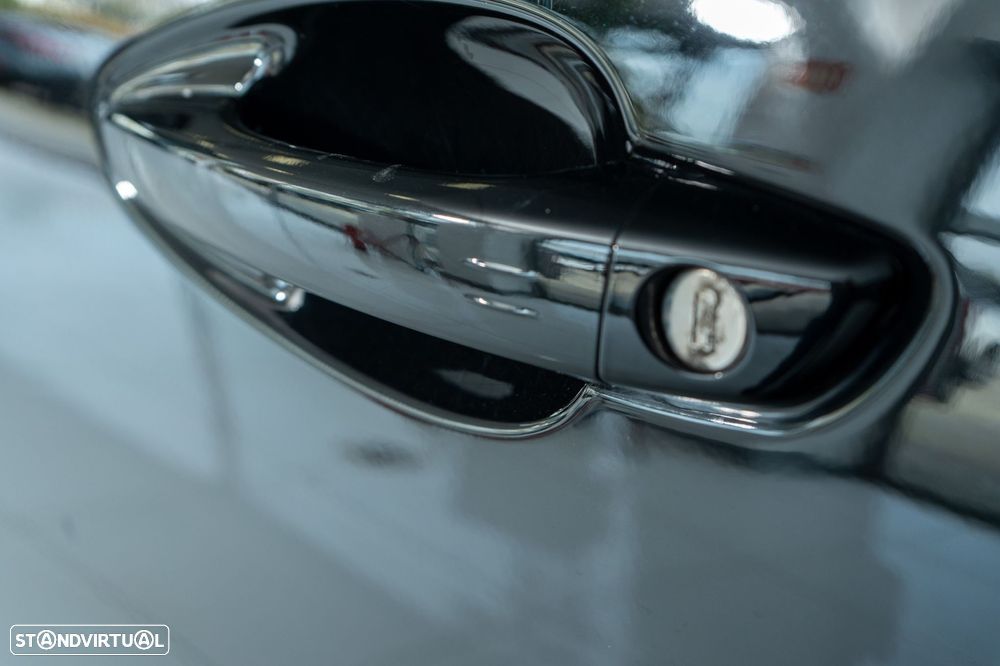 Peugeot 3008 1.2 PureTech Allure EAT8 - 31