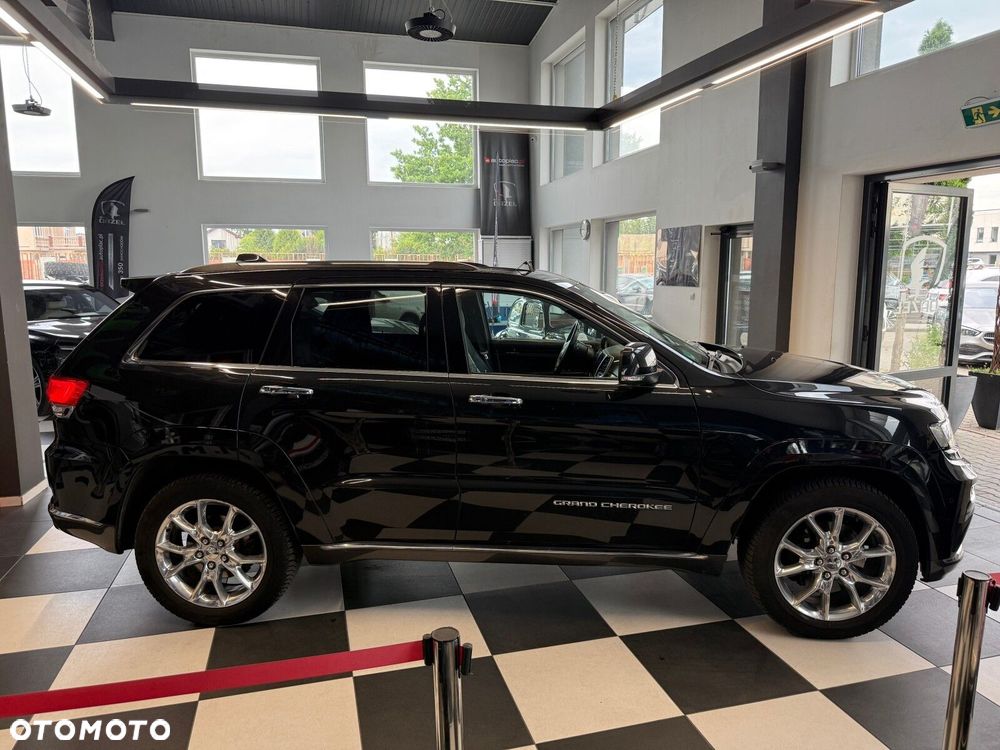 Jeep Grand Cherokee - 4