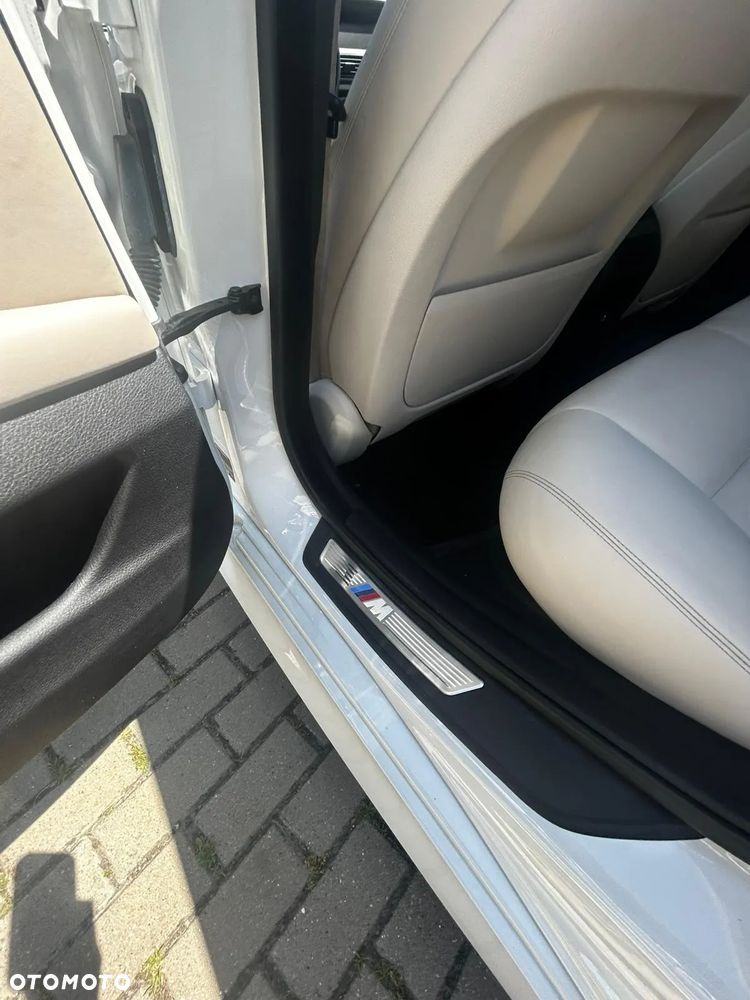 BMW Seria 5 535i Touring Sport-Aut Luxury Line - 9