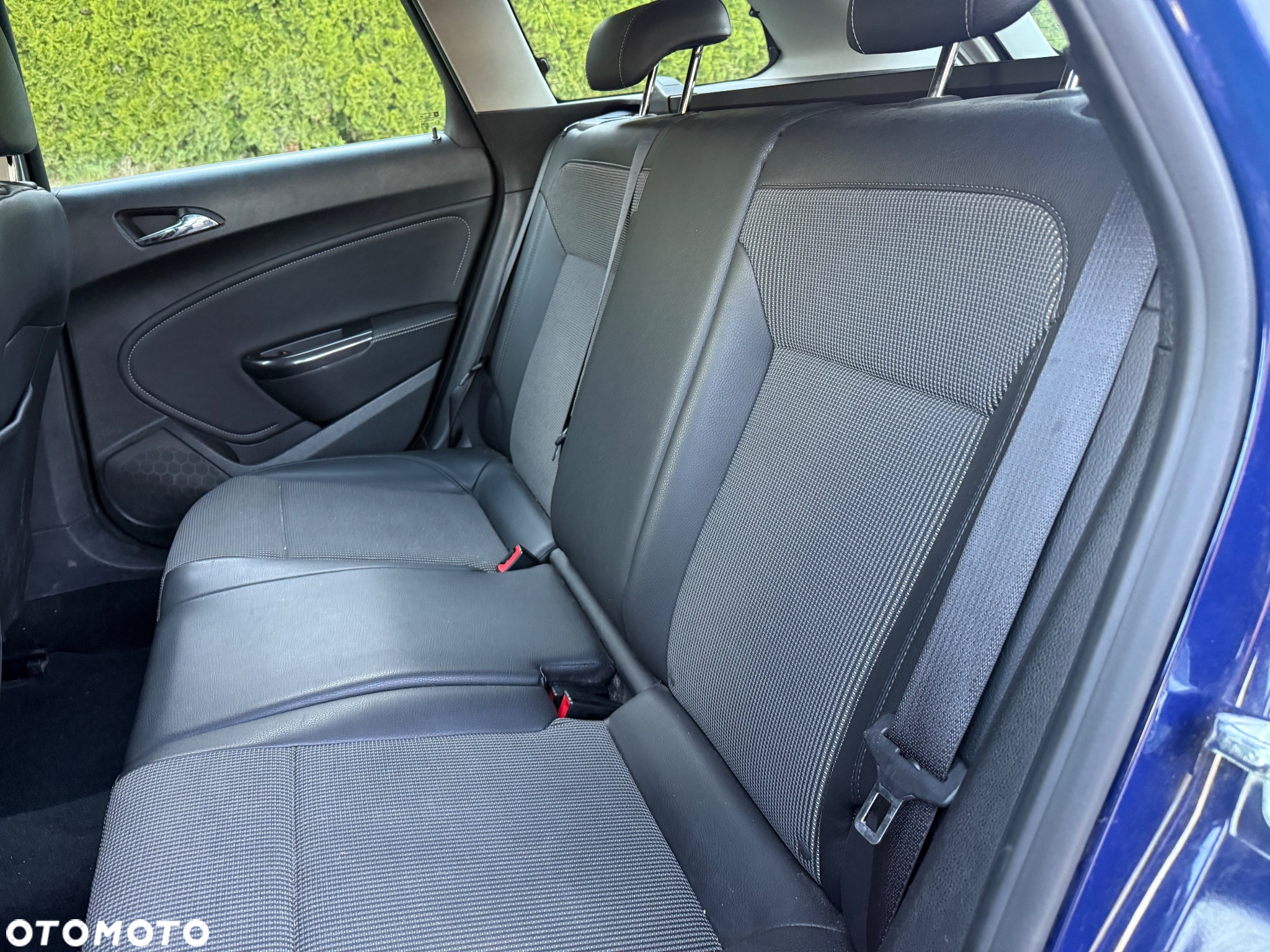 Opel Astra - 10