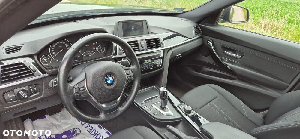 BMW 3GT 320d xDrive - 16