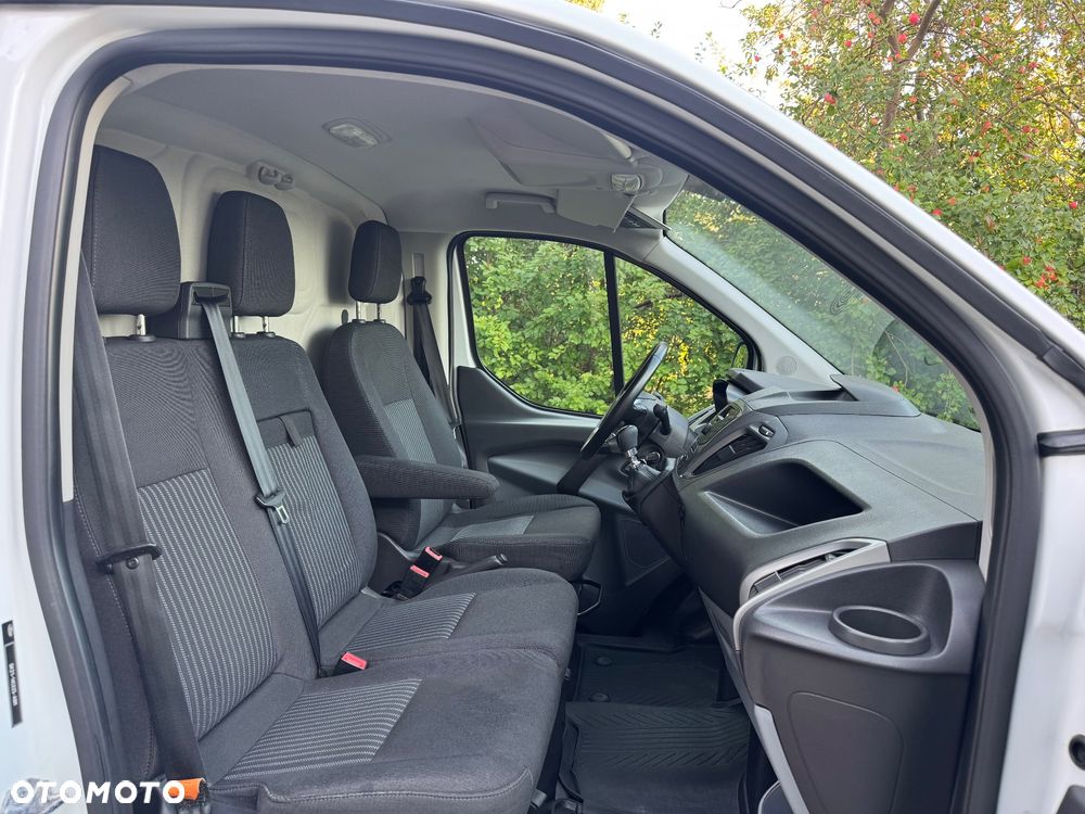 Ford Transit custom - 27