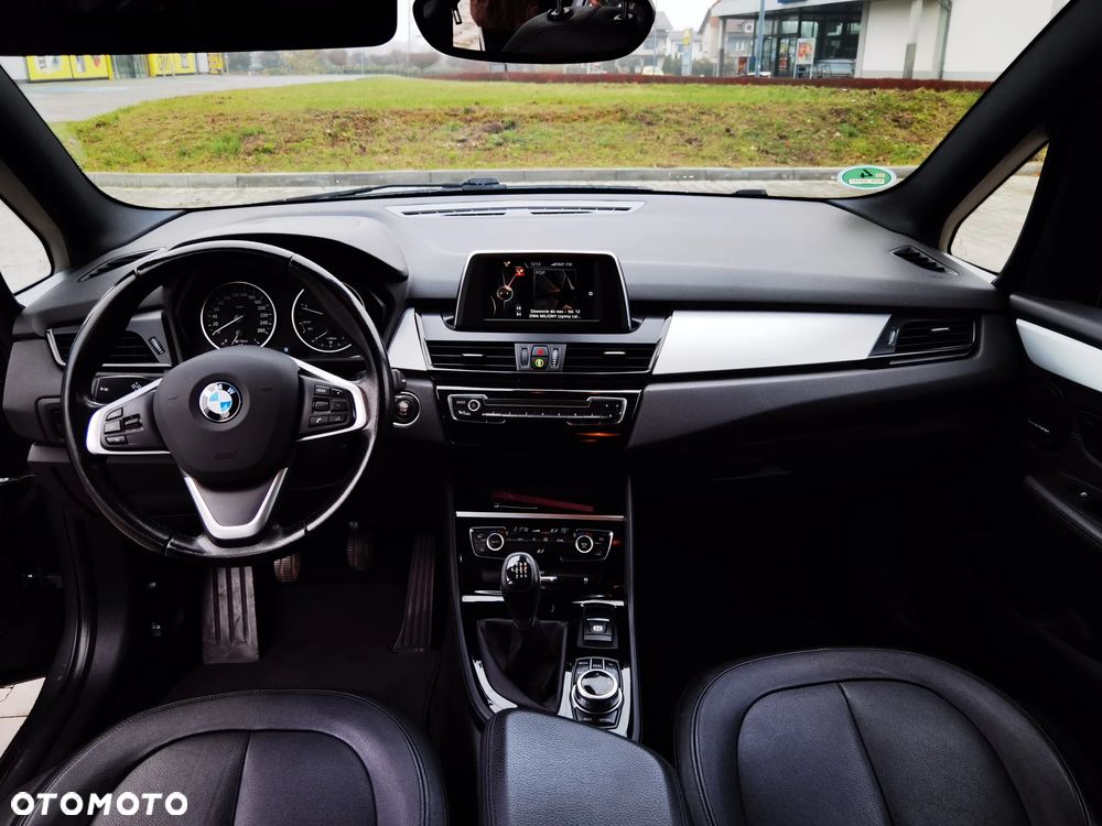 BMW Seria 2 218d GT - 20