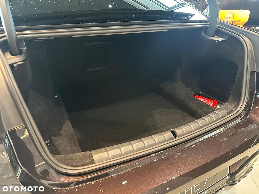 BMW Seria 7 - 32