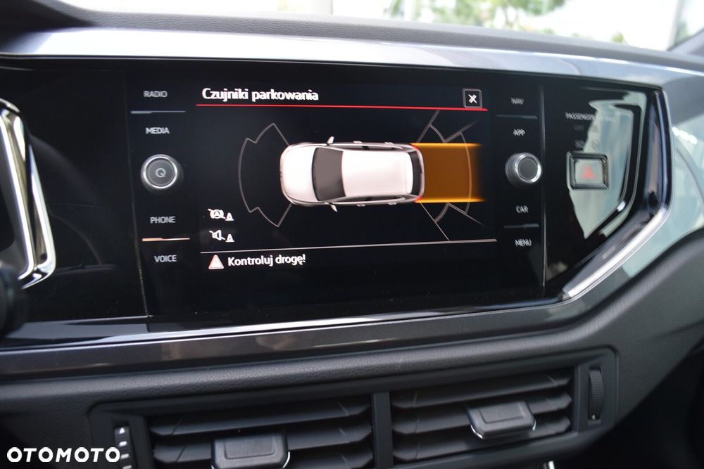 Volkswagen Polo - 16
