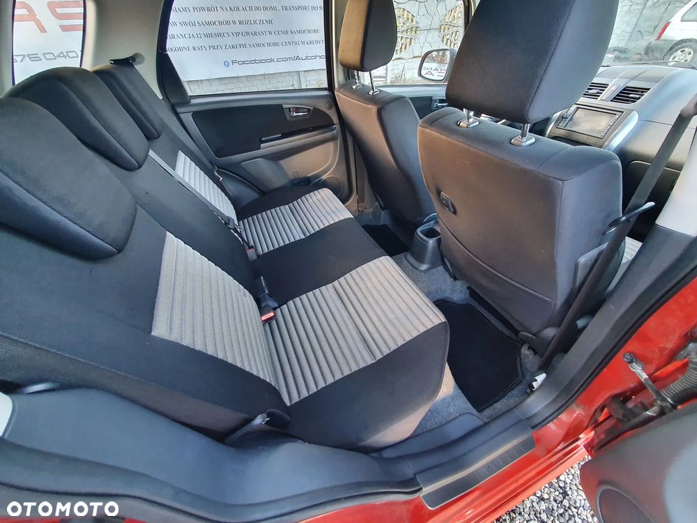 Suzuki SX4 1.6 VVT 4x2 City - 13