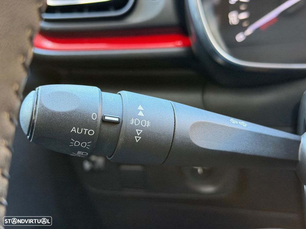 Citroën C3 1.2 PureTech Shine - 31