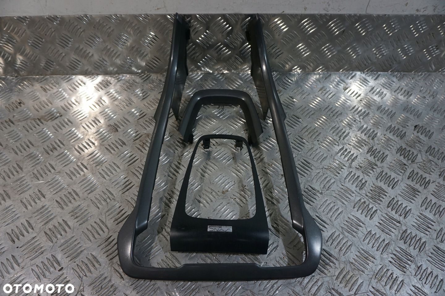 RAMKA DEKOR LEWARKA BIEGÓW KOMPLET FORD MONDEO MK5 V 14- - 1