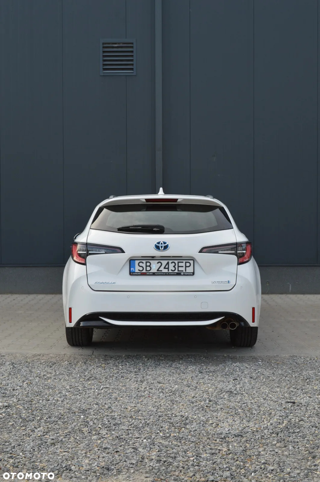 Toyota Corolla 2.0 Hybrid Comfort - 9