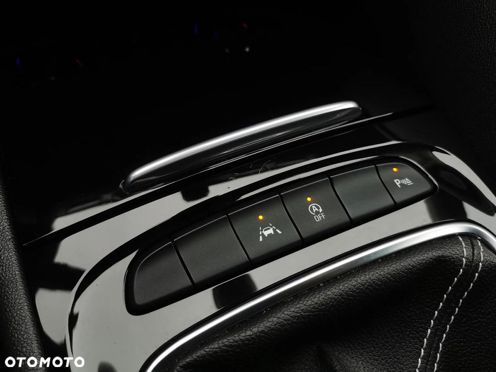 Opel Insignia 1.5 T Elite S&S - 26