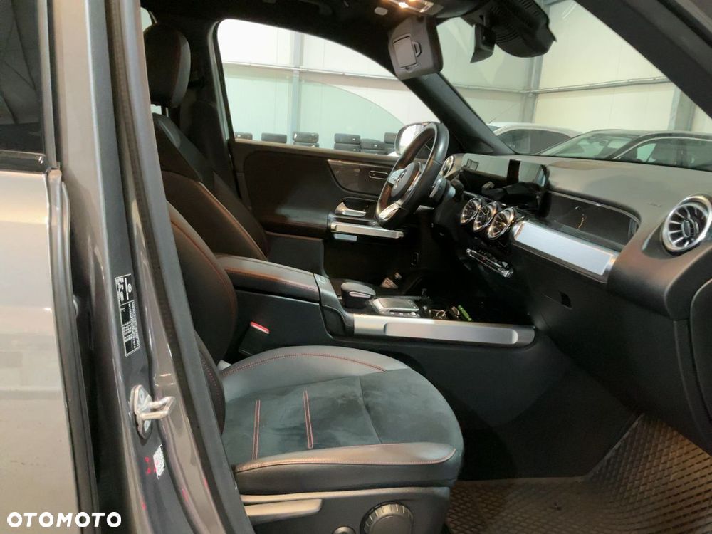 Mercedes-Benz GLB 200 d AMG Line 8G-DCT - 3