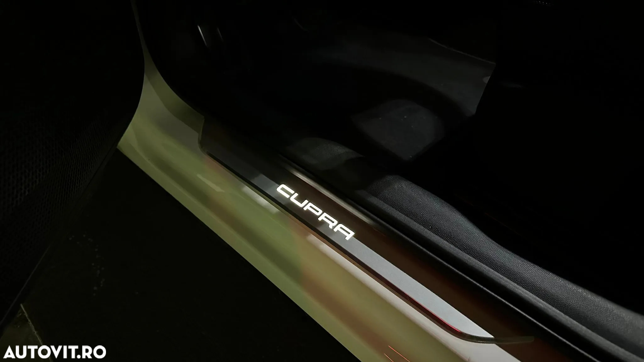 Cupra Formentor 1.4 e-Hybrid DSG - 29