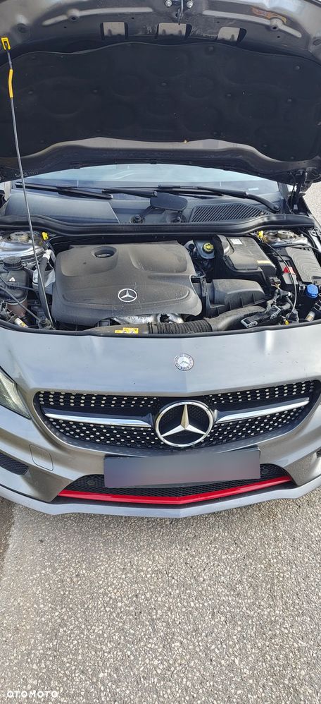 Mercedes-Benz Cla 2015 photo 2