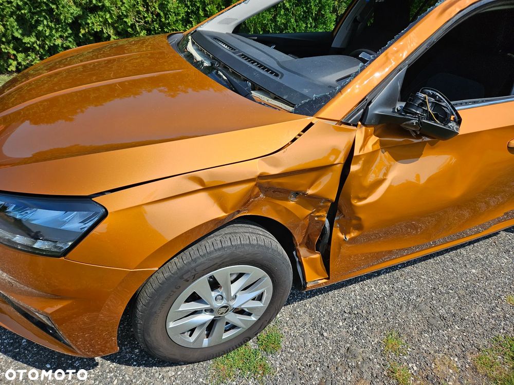 Skoda Fabia 1.0 TSI DSG Selection - 6