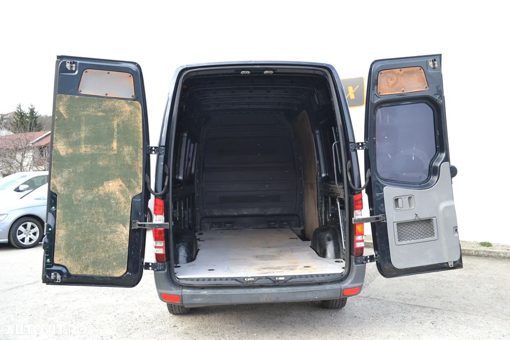 Mercedes-Benz SPRINTER VAN L3H3 209 CDI AUT - 21