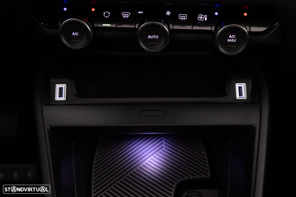 Citroën C4 1.2 PureTech Shine Pack EAT8 - 27