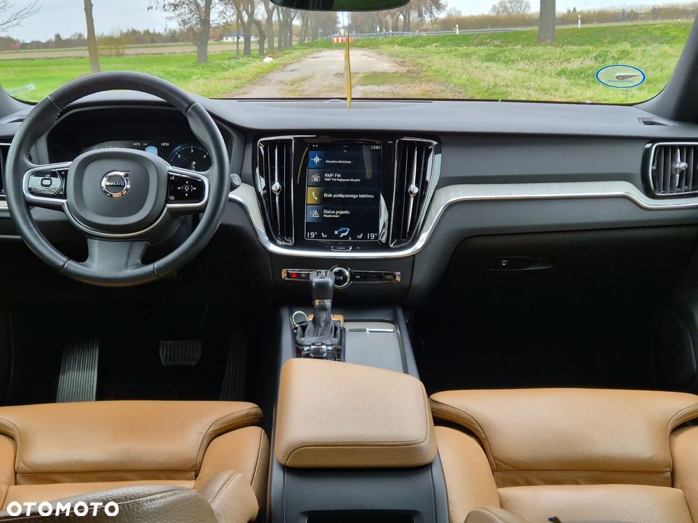 Volvo V60 D4 SCR Inscription - 17