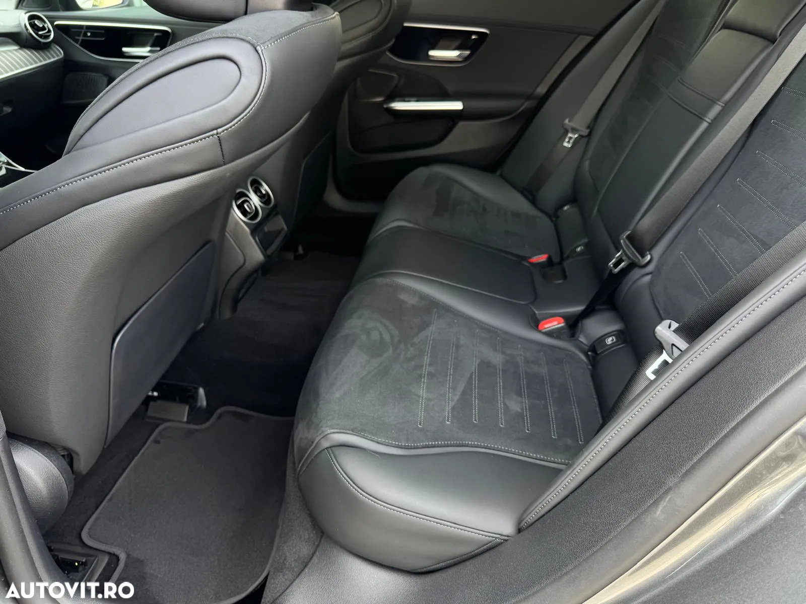 Mercedes-Benz C 220 d 9G-TRONIC AMG Line - 13
