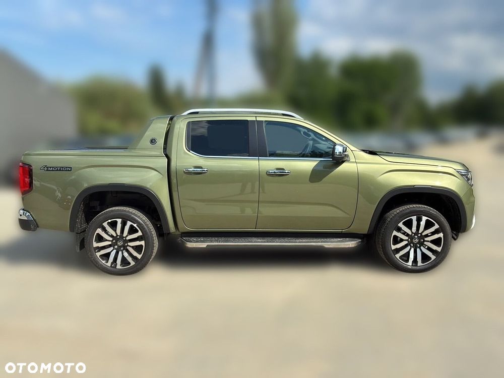 Volkswagen Amarok - 8