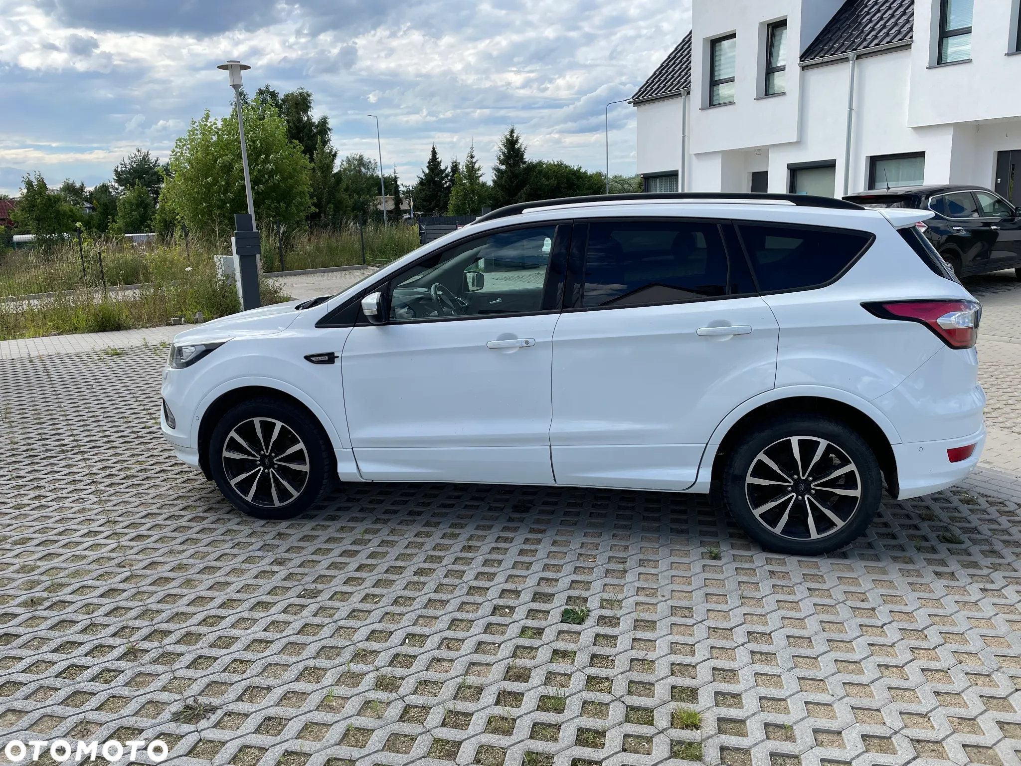 Ford Kuga 1.5 EcoBoost FWD ST-Line ASS MMT6 - 5