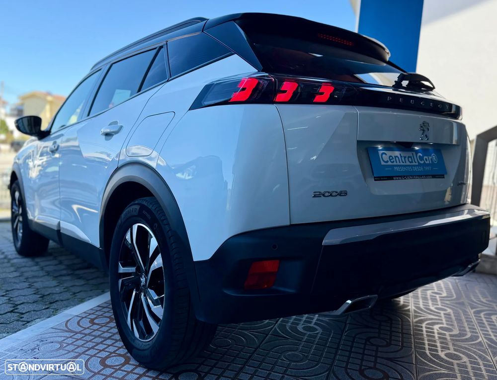 Peugeot 2008 1.2 PureTech GT - 7
