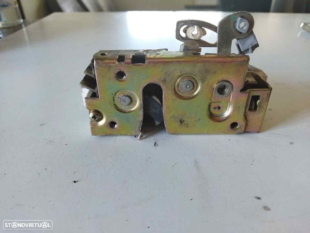 FECHADURA PORTA FRONTAL ESQUERDA FORD KA 2000 -93BG220A20BA - 2