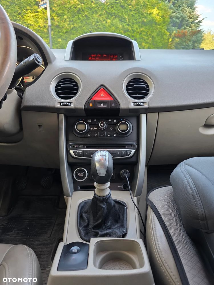 Renault Koleos ver-2-0-dci-4x4-privilege-plus - 11