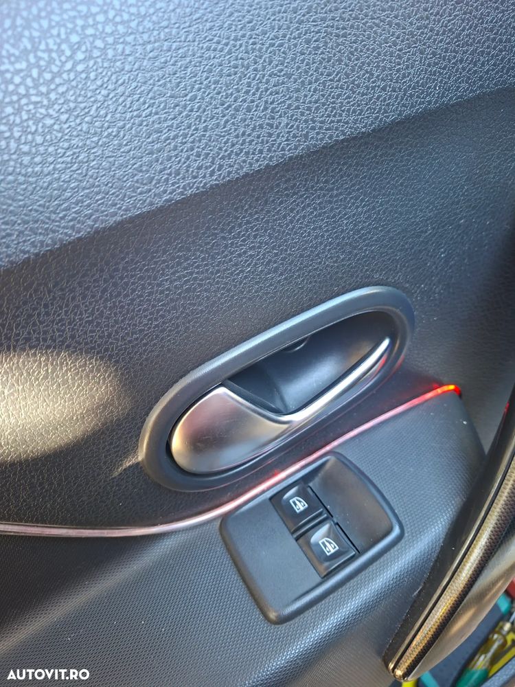 Dacia Logan 1.0 SCe Laureate - 22