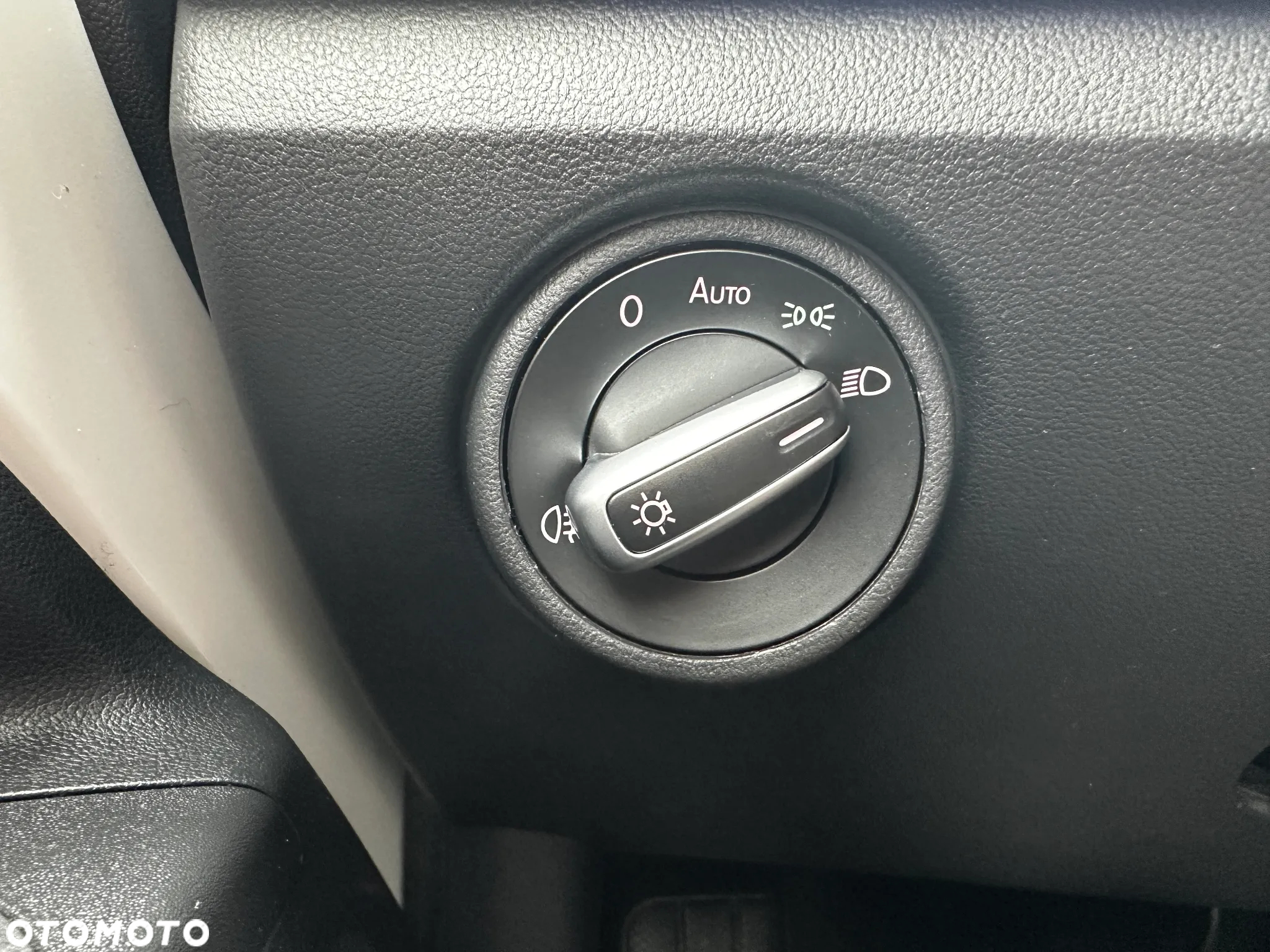 Volkswagen up! e-up - 19