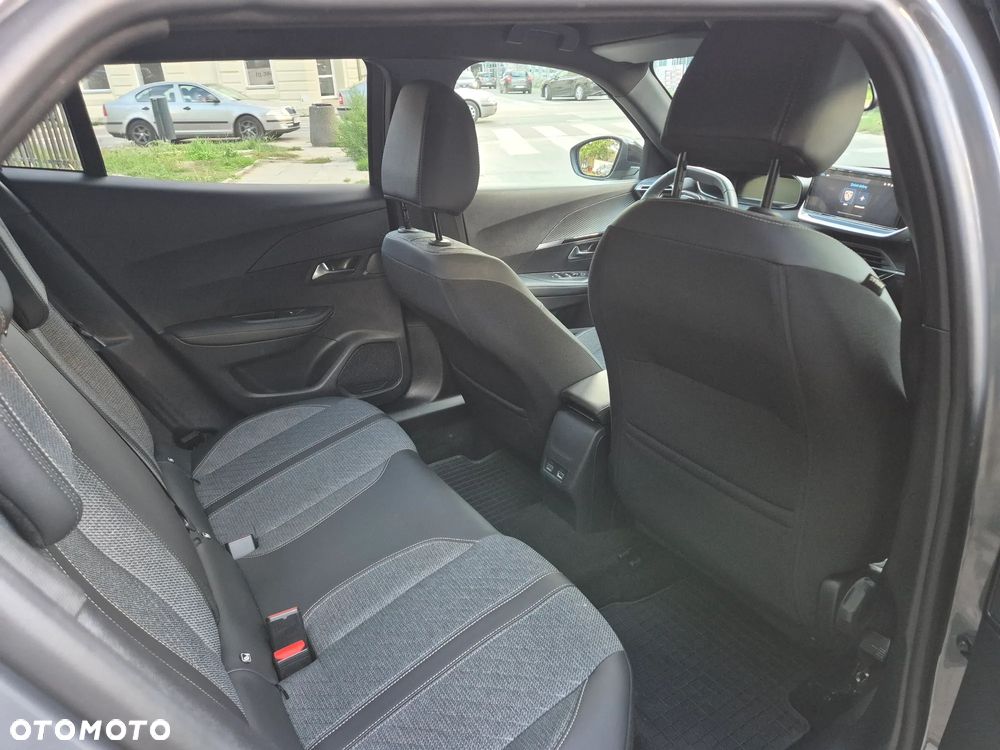 Peugeot 2008 1.2 PureTech Allure Pack S&S - 11